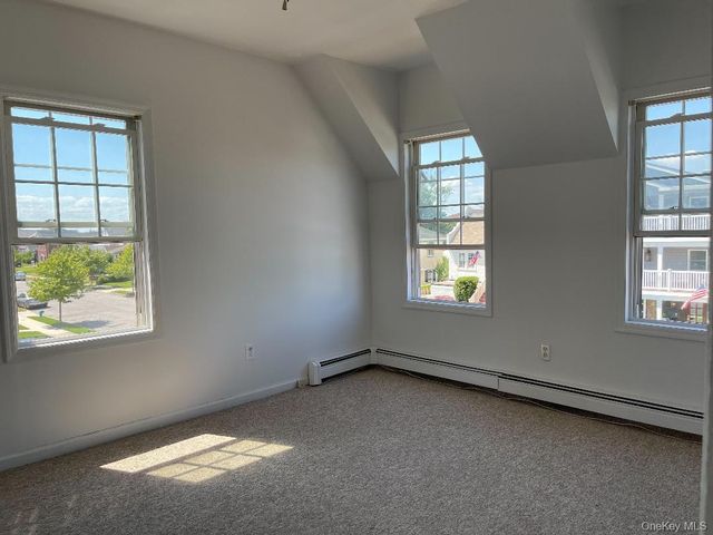 420 W Fulton Street upper, Long Beach, NY 11561