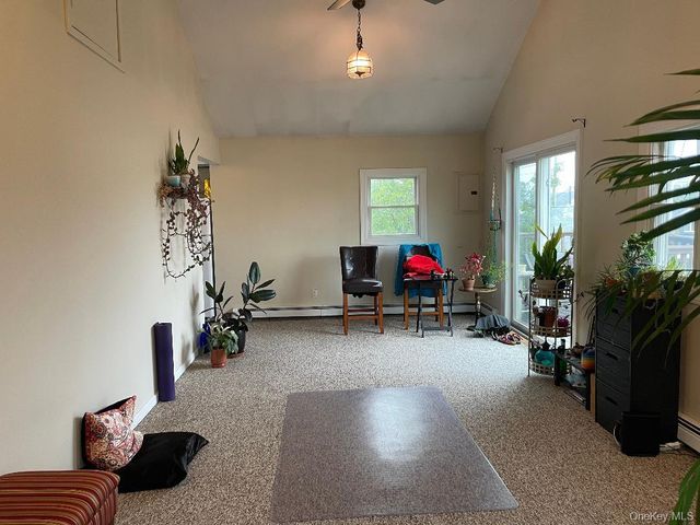 420 W Fulton Street upper, Long Beach, NY 11561