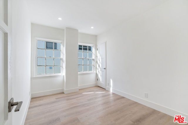 9216 Alden Drive 10, Beverly Hills, CA 90210