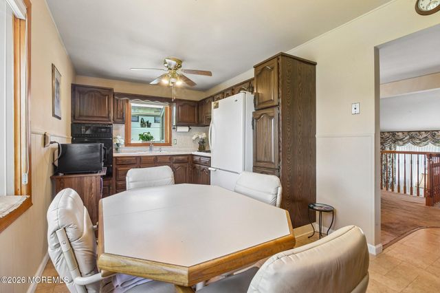 71 Gaub Road, Old Bridge, NJ 08857