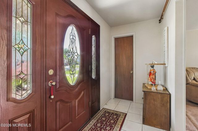 71 Gaub Road, Old Bridge, NJ 08857