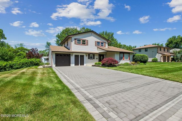 71 Gaub Road, Old Bridge, NJ 08857