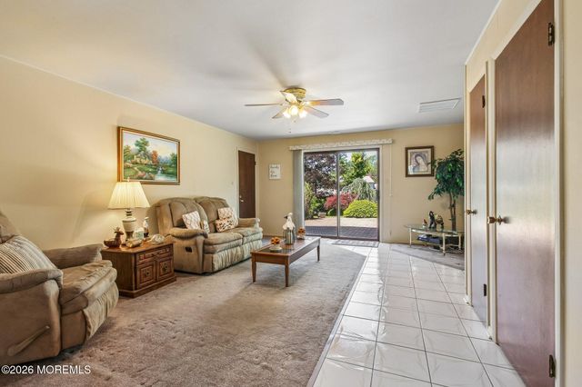71 Gaub Road, Old Bridge, NJ 08857