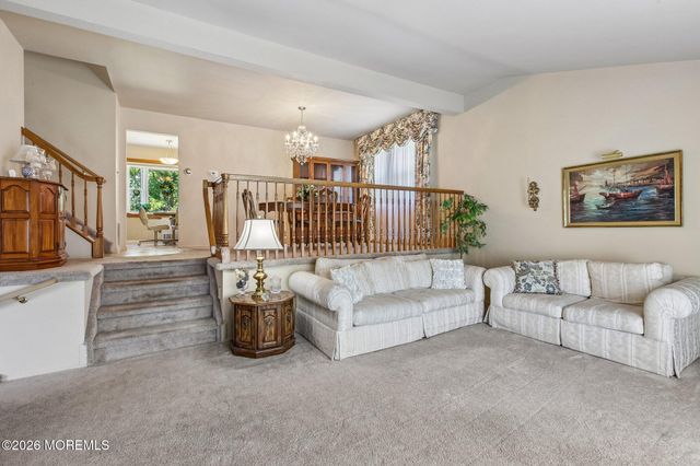 71 Gaub Road, Old Bridge, NJ 08857