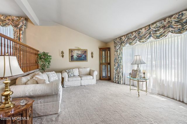 71 Gaub Road, Old Bridge, NJ 08857