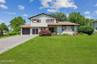71 Gaub Road, Old Bridge, NJ 08857