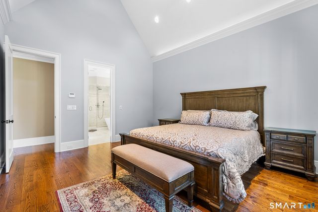 2 Doe Hollow Drive, Trumbull, CT 06611