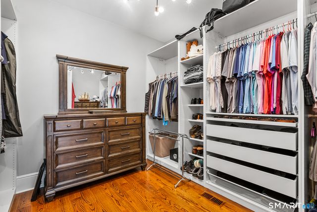 2 Doe Hollow Drive, Trumbull, CT 06611