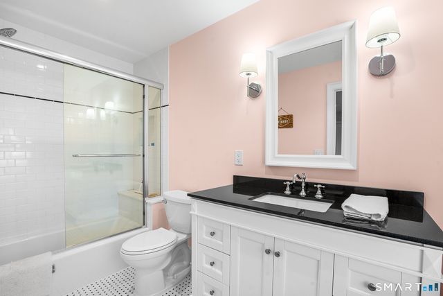 2 Doe Hollow Drive, Trumbull, CT 06611