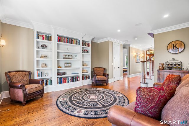 2 Doe Hollow Drive, Trumbull, CT 06611