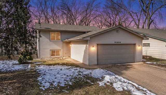 10520 Unity Street NW, Coon Rapids, MN 55433