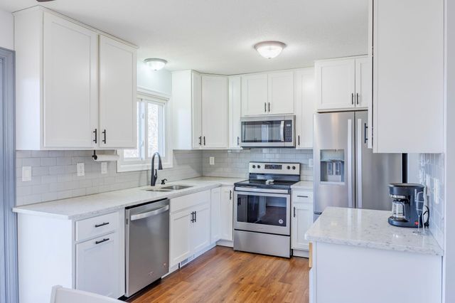 10520 Unity Street NW, Coon Rapids, MN 55433