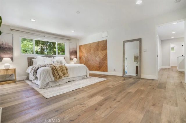 4726 Winnetka Avenue, Woodland Hills, CA 91364