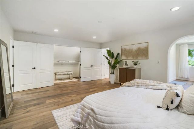 4726 Winnetka Avenue, Woodland Hills, CA 91364