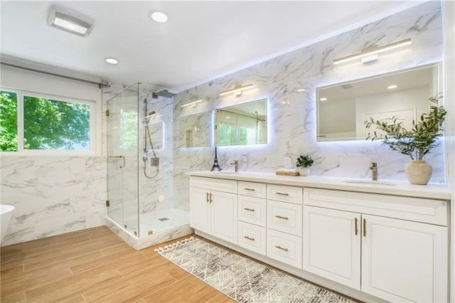 4726 Winnetka Avenue, Woodland Hills, CA 91364