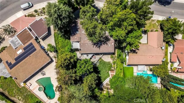 4726 Winnetka Avenue, Woodland Hills, CA 91364