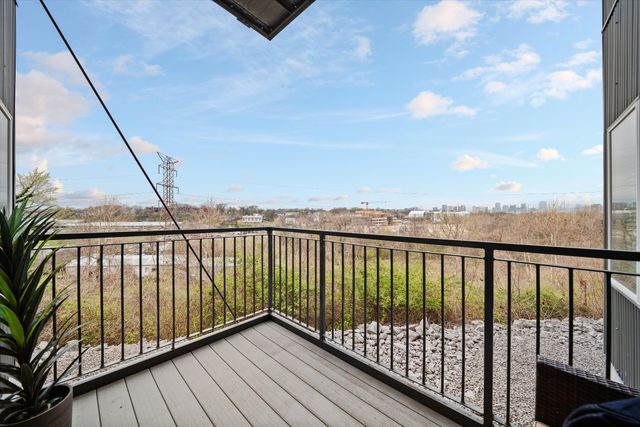 400 Herron Dr Apt 106, Nashville, TN 37210