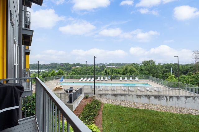 400 Herron Dr Apt 106, Nashville, TN 37210