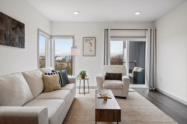 400 Herron Dr Apt 106, Nashville, TN 37210