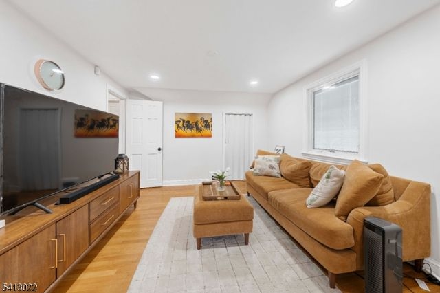 1801 Quaker Way, Union Twp., NJ 07083