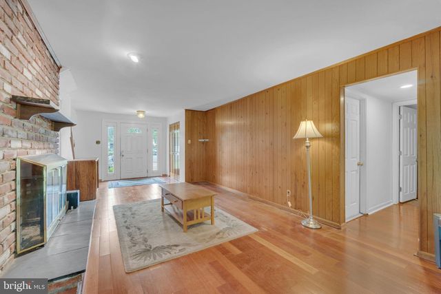8 HASTINGS CT, Blackwood, NJ 08012