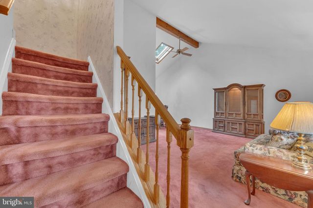 8 HASTINGS CT, Blackwood, NJ 08012