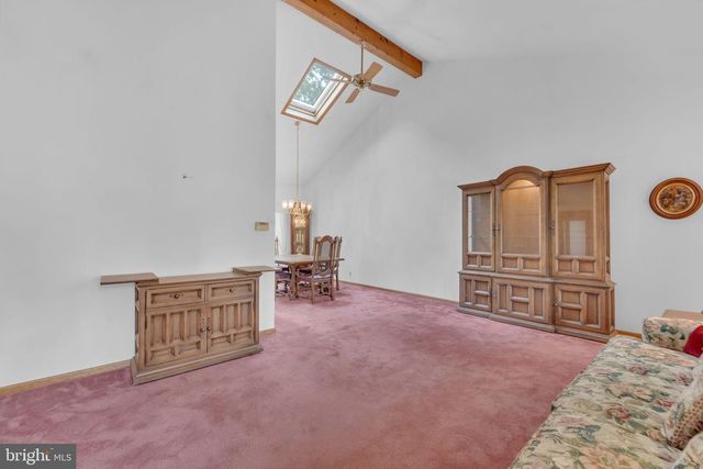 8 HASTINGS CT, Blackwood, NJ 08012