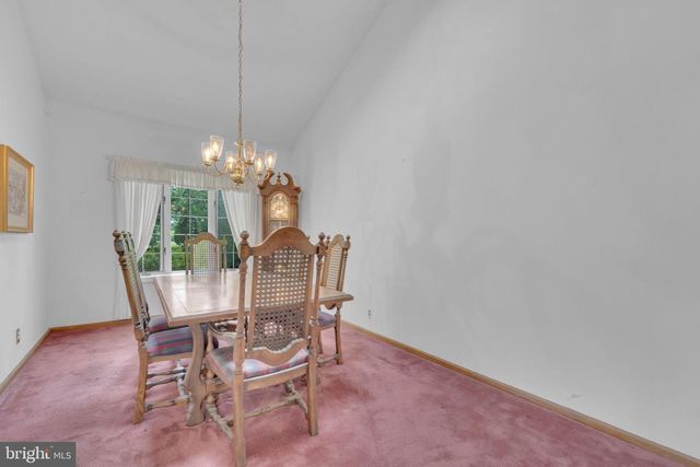 8 HASTINGS CT, Blackwood, NJ 08012