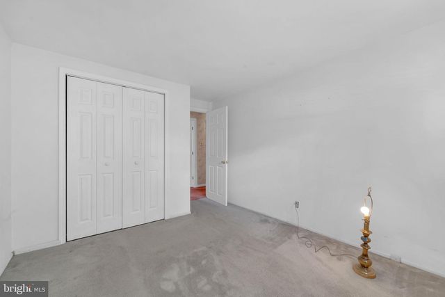 8 HASTINGS CT, Blackwood, NJ 08012