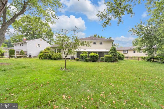 8 HASTINGS CT, Blackwood, NJ 08012