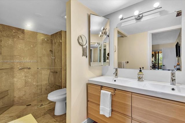 8850 SW 123rd Ct H201, Miami, FL 33186