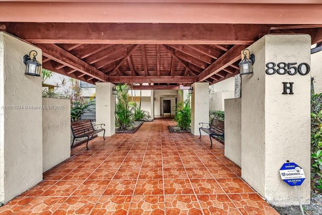 8850 SW 123rd Ct H201, Miami, FL 33186