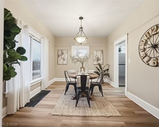 702 Dickson Street, Youngstown, OH 44502