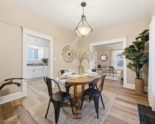 702 Dickson Street, Youngstown, OH 44502