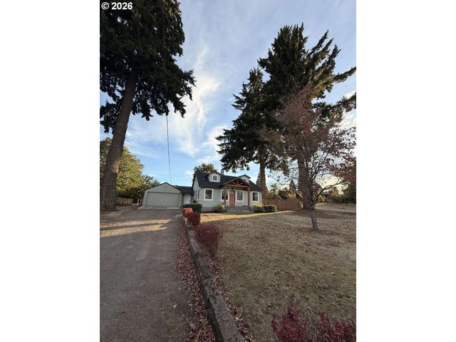 5811 Ne 47TH St, Vancouver, WA 98661