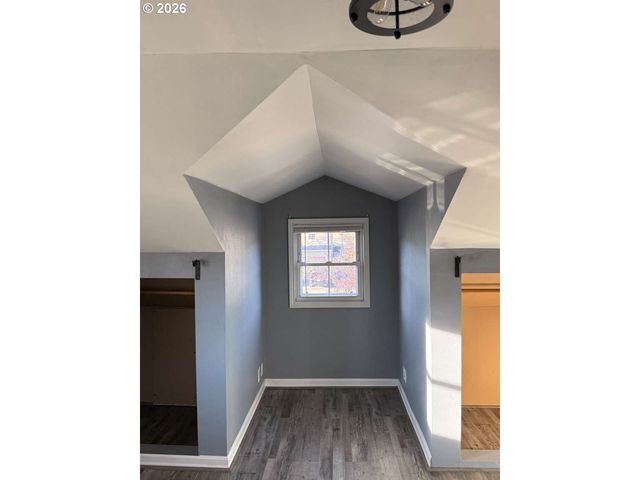 5811 Ne 47TH St, Vancouver, WA 98661