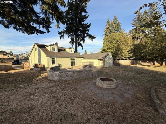 5811 Ne 47TH St, Vancouver, WA 98661