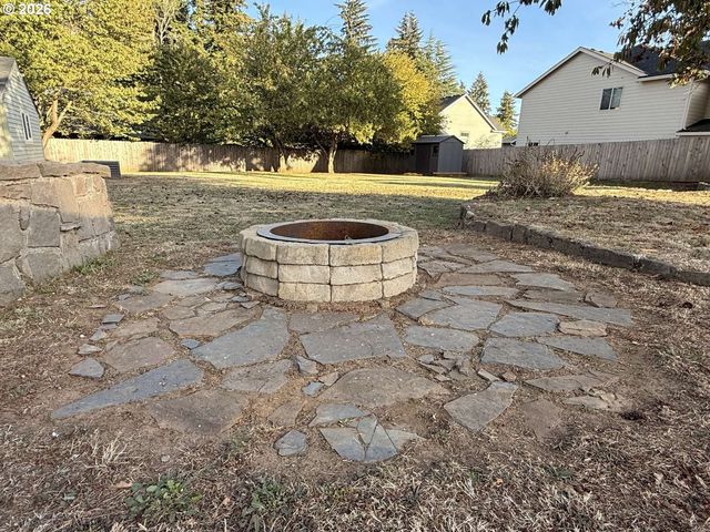 5811 Ne 47TH St, Vancouver, WA 98661