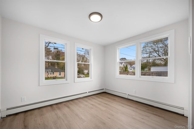 3 Ocean Avenue, Mastic, NY 11950