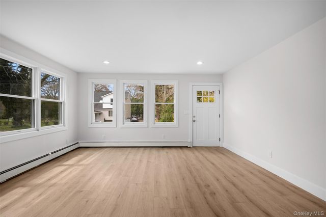 3 Ocean Avenue, Mastic, NY 11950