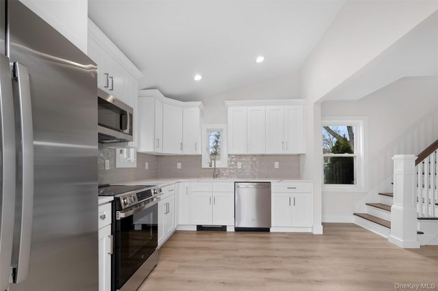 3 Ocean Avenue, Mastic, NY 11950