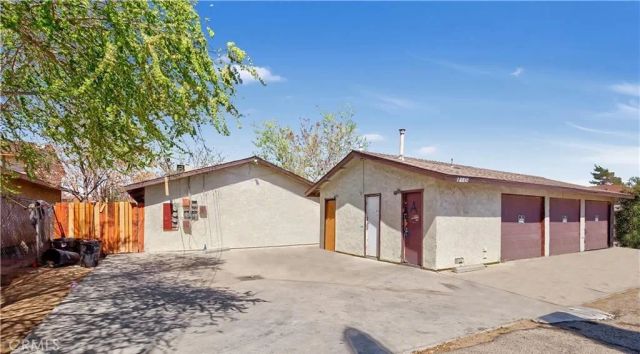 16010 Olive, Hesperia, CA 92345