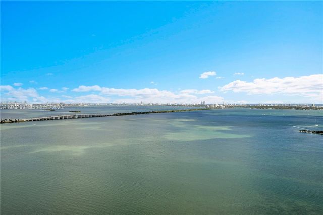 700 NE 24 3106, Miami, FL 33137