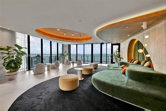 700 NE 24 3106, Miami, FL 33137