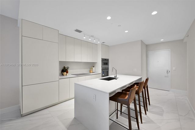 700 NE 24 3106, Miami, FL 33137