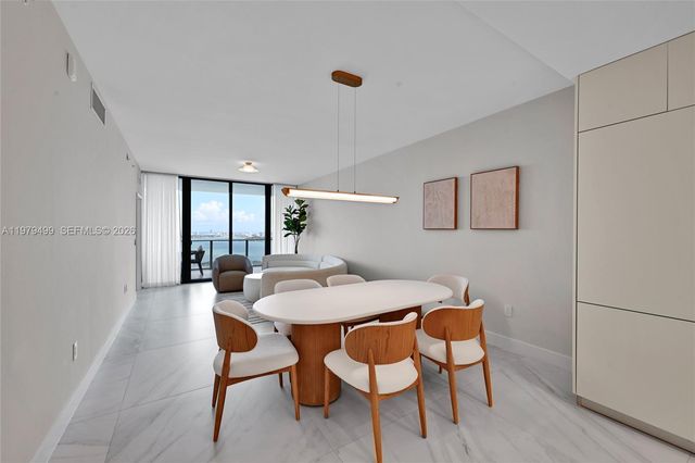 700 NE 24 3106, Miami, FL 33137