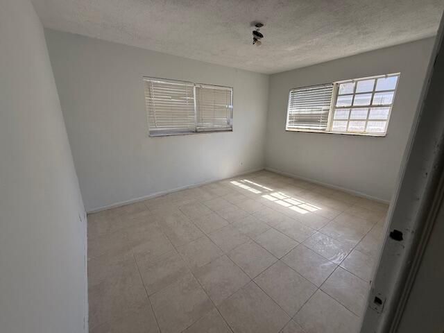 635 NW 5th Street, Boynton Beach, FL 33435