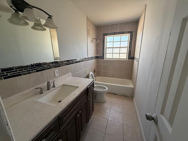 635 NW 5th Street, Boynton Beach, FL 33435
