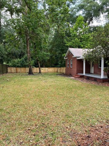 3110 NW 21ST STREET, Gainesville, FL 32605