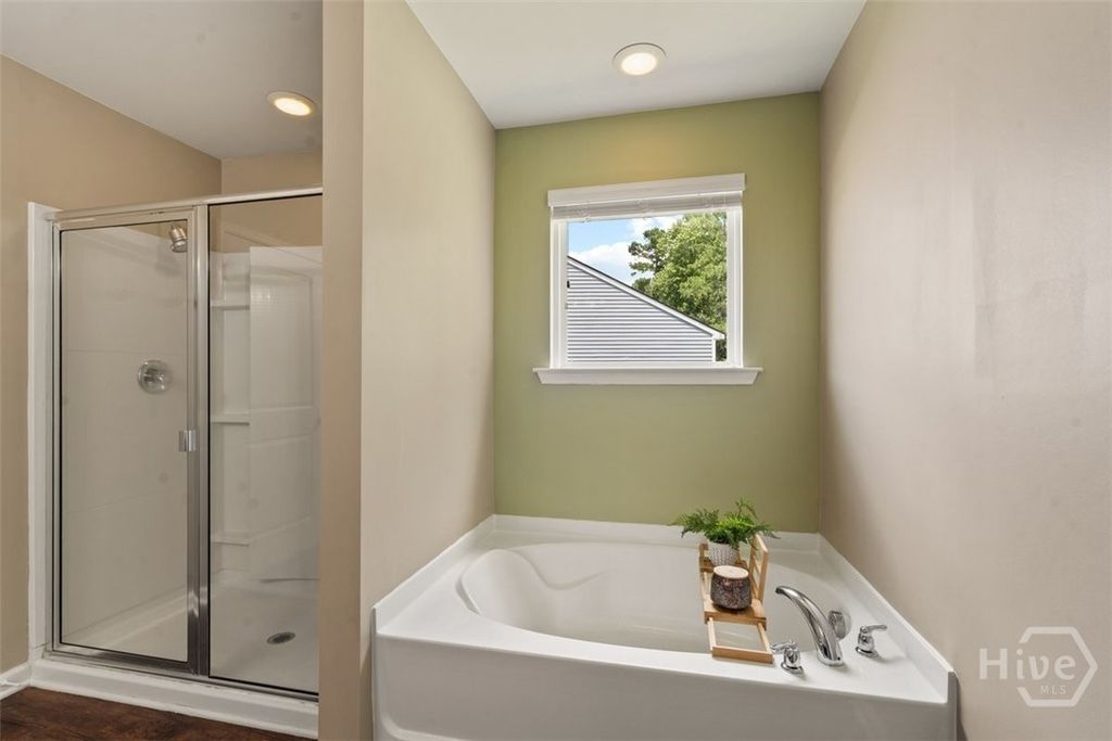 Image 17 of property listing at 223 Bellflower Circle, Guyton, GA 31312